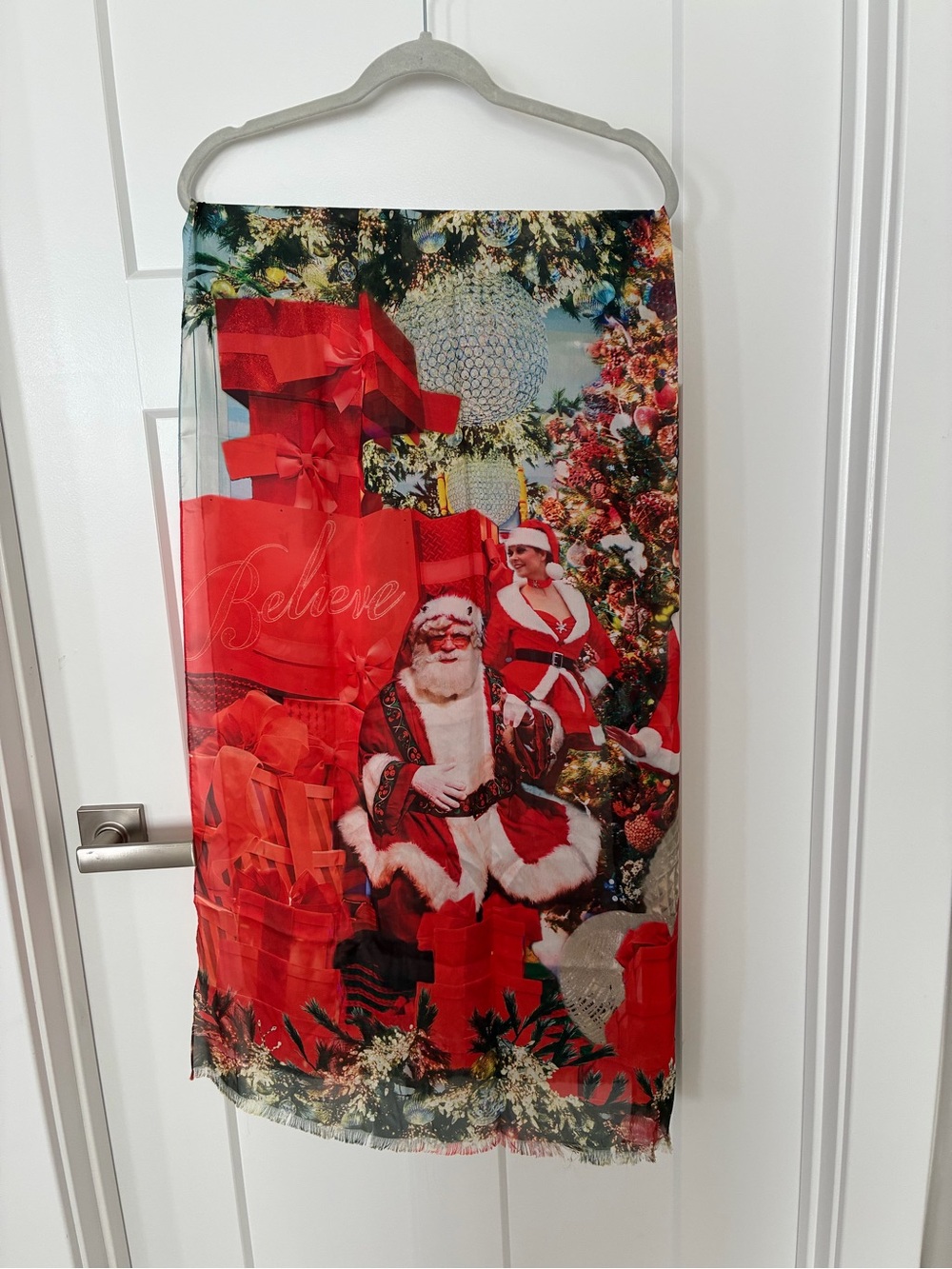 Macys NYC Holiday “Believe” Design Scarf